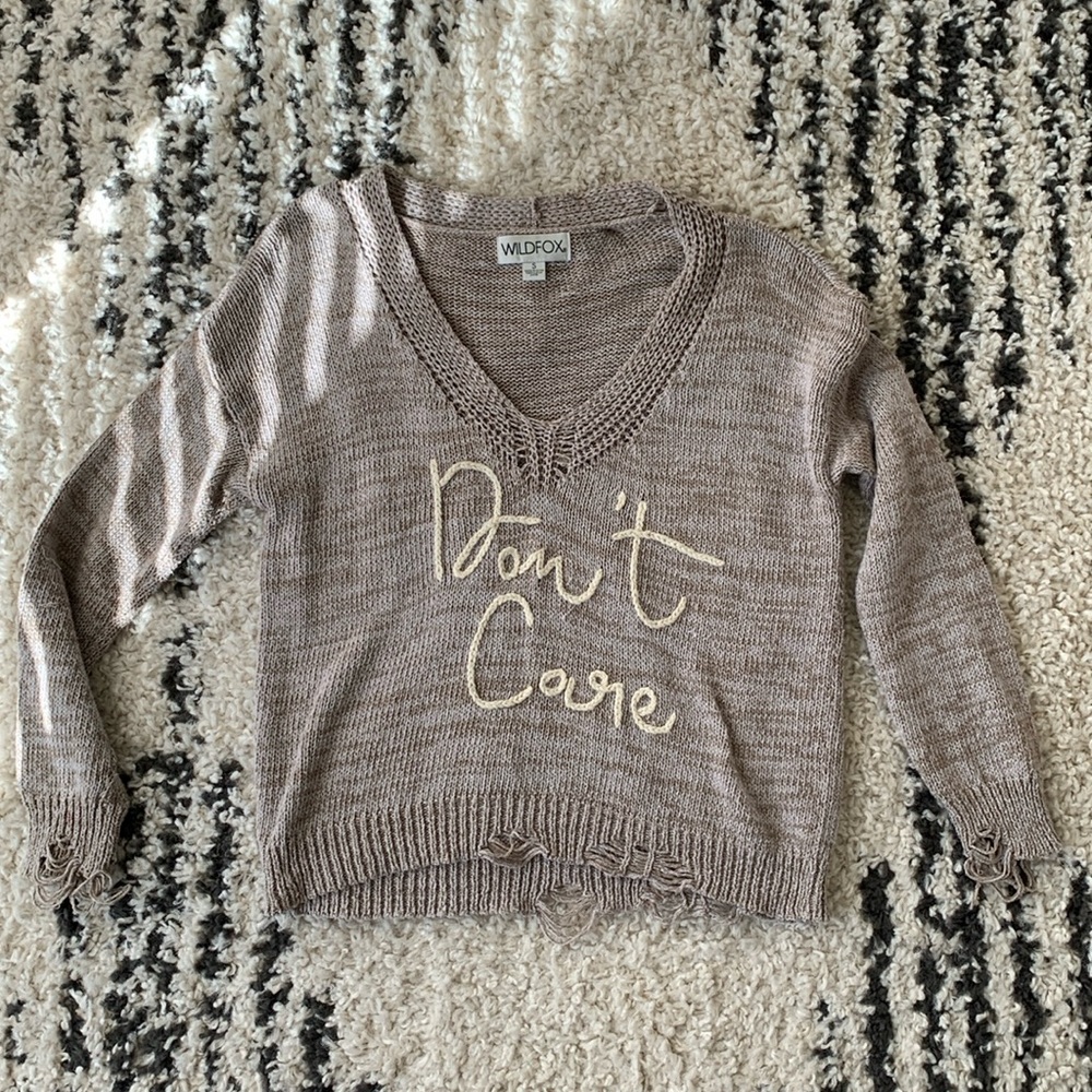 Wildfox Don’t Care Never Cared Distressed Sweater Size Small
